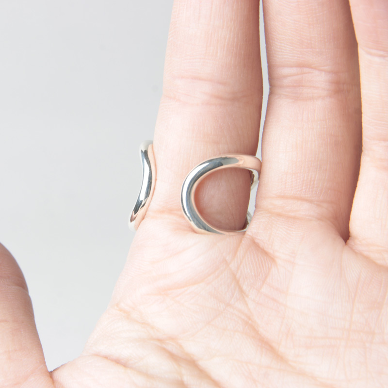 roundabout(�饦����Х���) Silver Cross-Over Ring