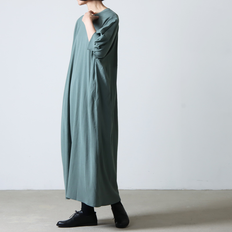 SI-HIRAI (スーヒライ) ビンテージツイスト ドレープTドレス