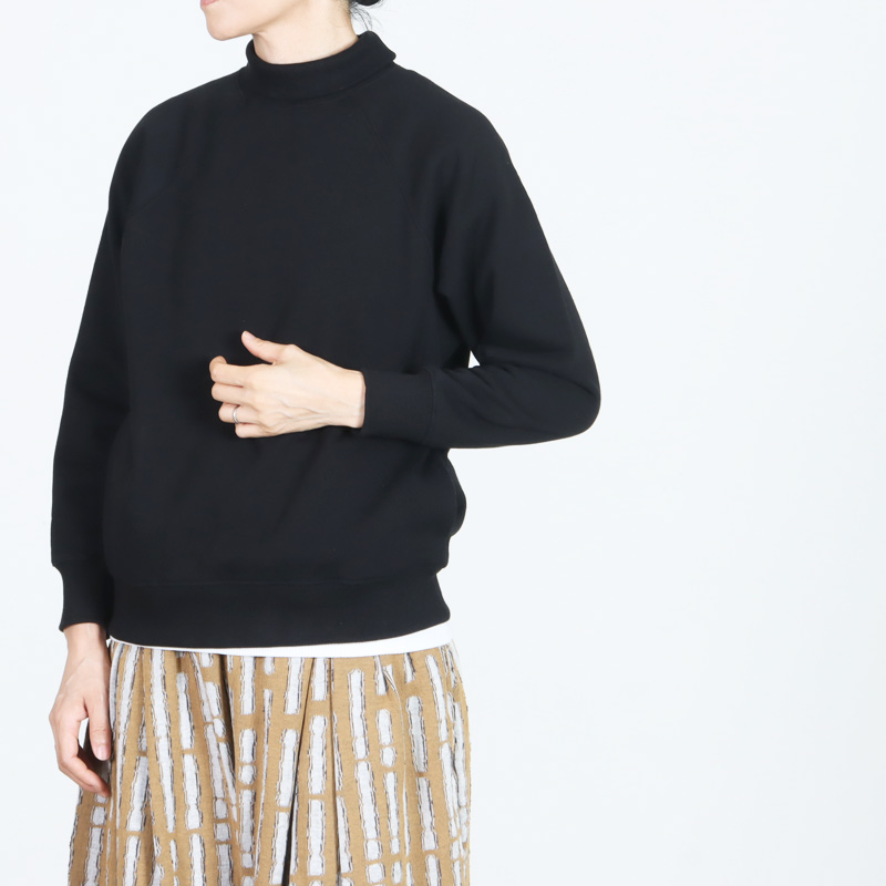 Soglia(ꥢ) NERDS High Neck Sweat