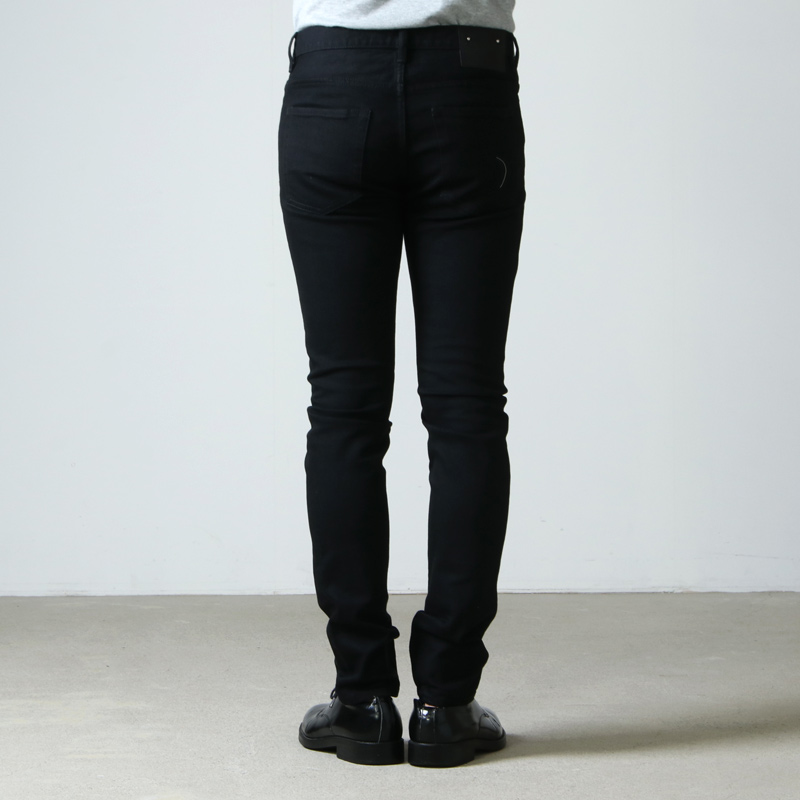 TAKAHIROMIYASHITATheSoloist.(ҥߥ䥷) stretch slim tapered 6 pocket jean