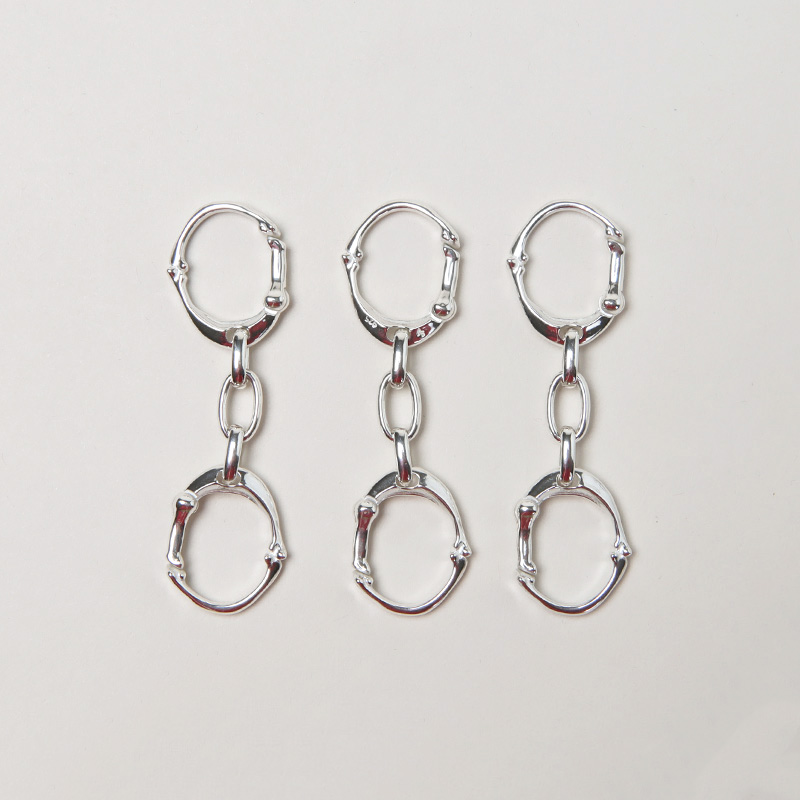 TAKAHIROMIYASHITATheSoloist.(ҥߥ䥷) bone shaped carabiner bracelet.-S-