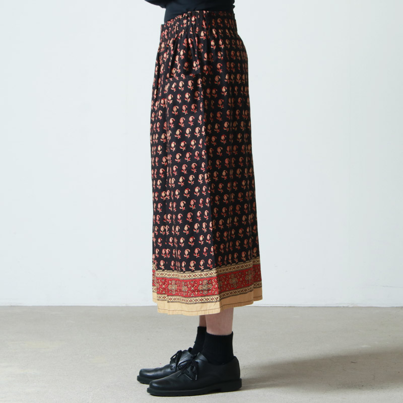 South2 West8(ġȥ) Army String Skirt - Batik Pt. / Floral