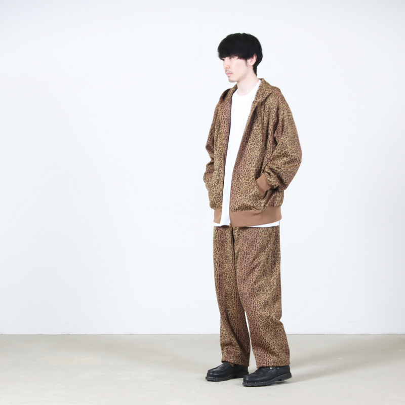 South2 West8(�������ġ��������ȥ�����) Trainer Hoody - Poly Jq. / Leopard