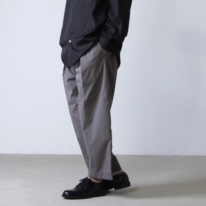 STUDIO NICHOLSON (スタジオニコルソン) CURVED EASY PANTS ASSAI 