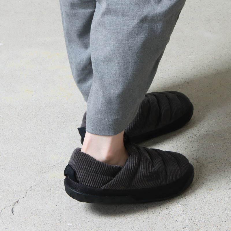 THE NORTH FACE(Ρե) W Nuptse Mule Corduroy