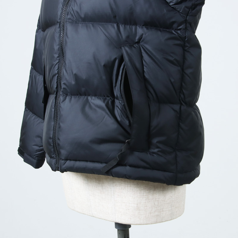 THE NORTH FACE(Ρե) Short Nuptse Jacket