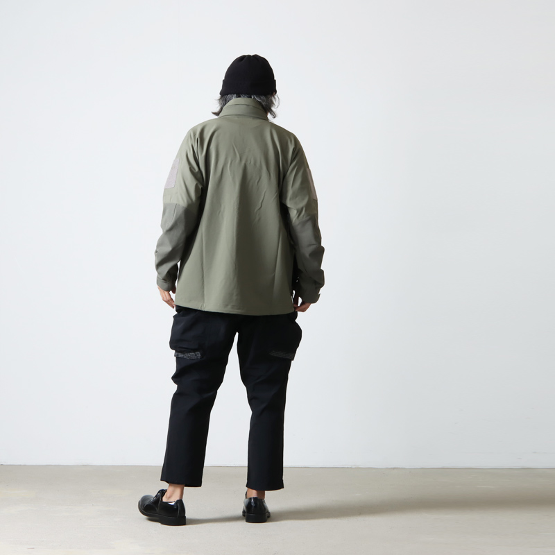 Tilak Noshaq MiG Jacket  Sサイズ　khaki