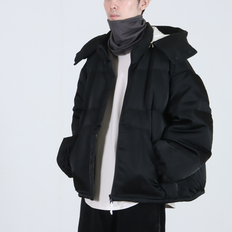 tilak(ティラック) Dagger Neckwarmer