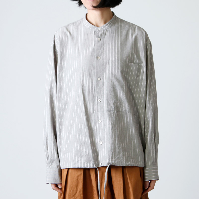 unfil (アンフィル) striped cotton snd silkpoplin drawstring shirt 