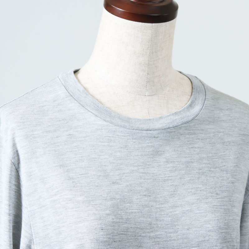 unfil(ե) viscose & silk jersey basic fit long sleeve Tee