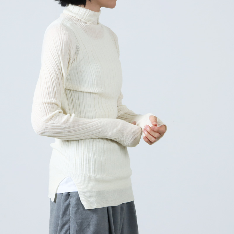 unfil(ե) royal baby alpaca random ribbed-knit high-neck sweater