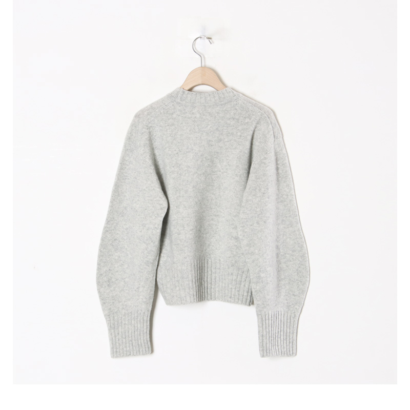 unfil(ե) fine lambs wool crew-neck P/O
