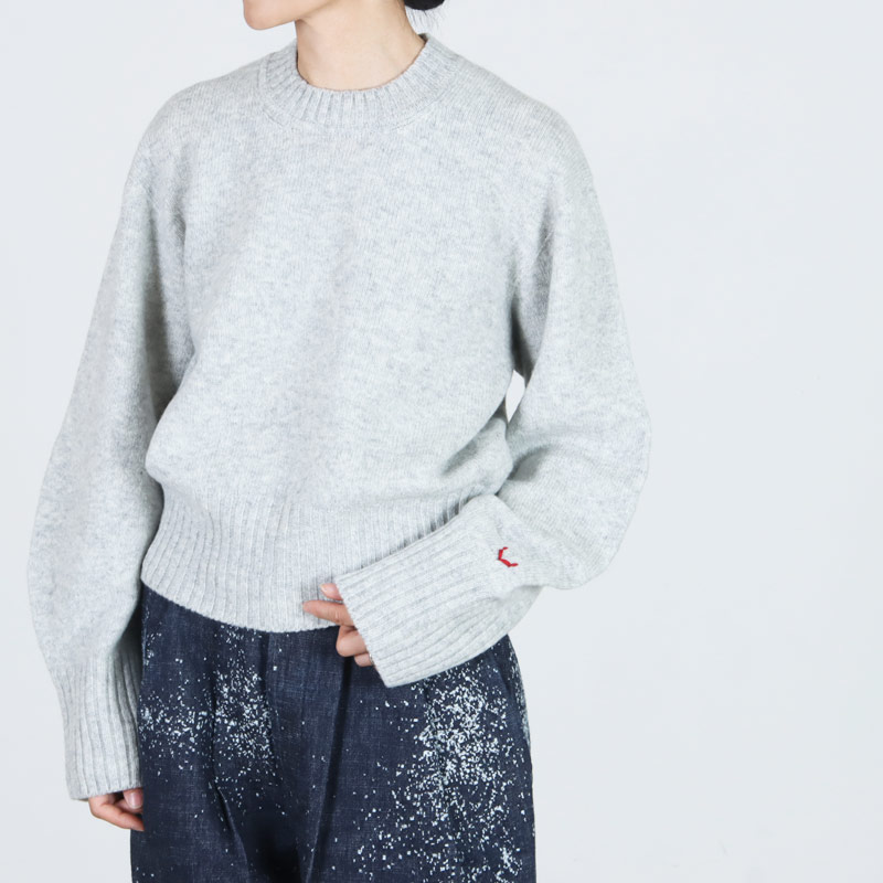 unfil(ե) fine lambs wool crew-neck P/O