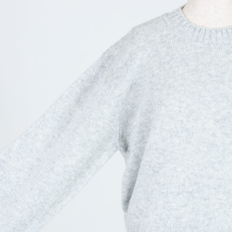 unfil(ե) fine lambs wool crew-neck P/O