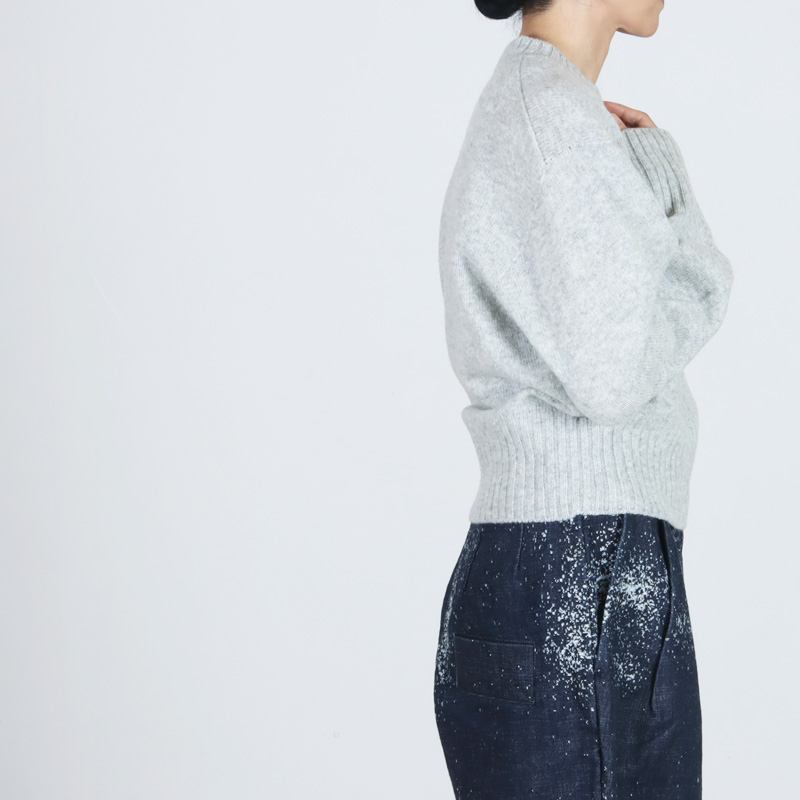 unfil(ե) fine lambs wool crew-neck P/O