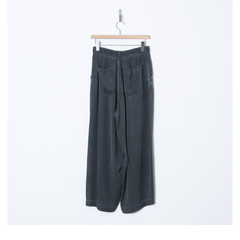 unfil(����ե���) rayon gabardine pigment washed BIG easy trousers