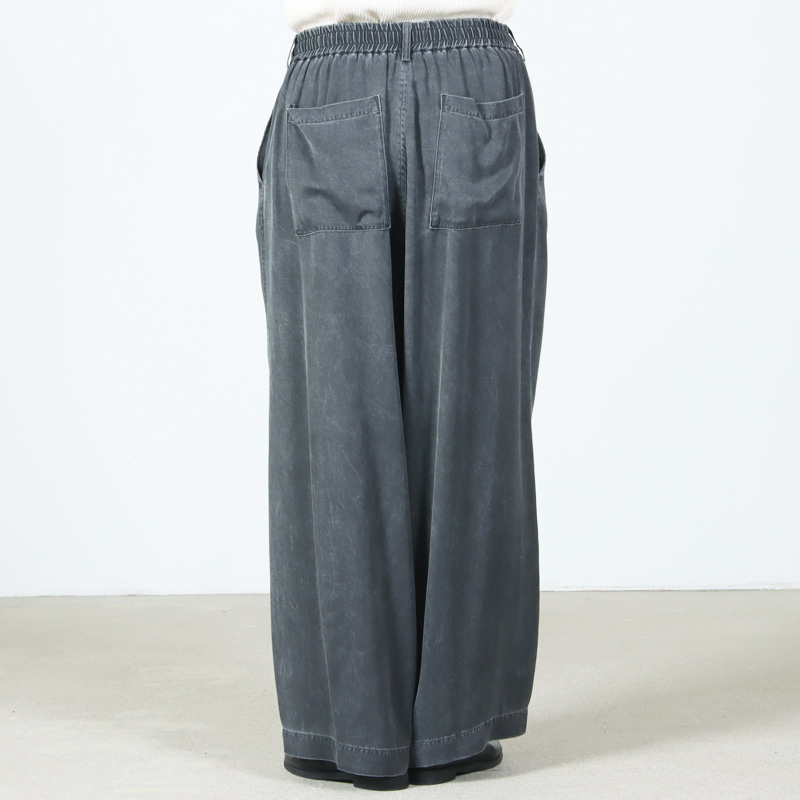 unfil(����ե���) rayon gabardine pigment washed BIG easy trousers