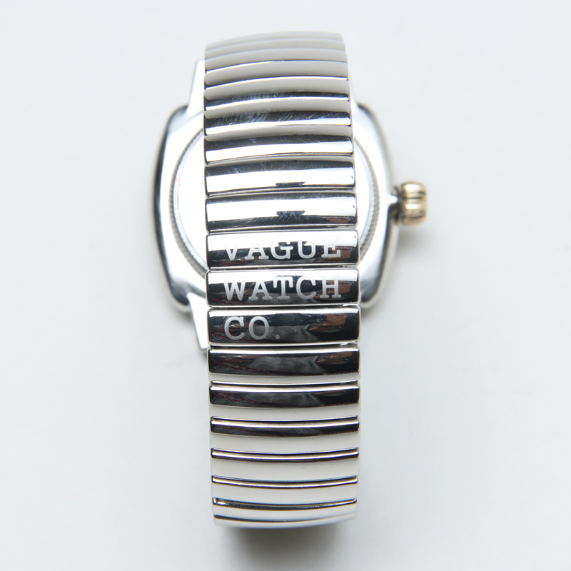 VAGUE WATCH CO.(å) Coussin Early Extension