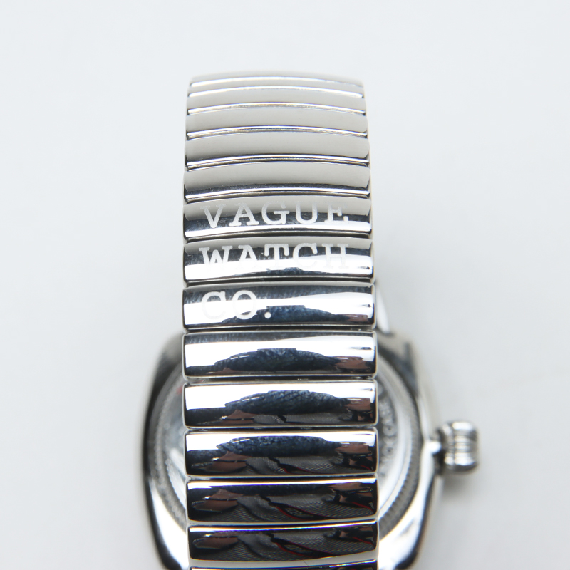 VAGUE WATCH CO.(å) Coussin 12 Extension