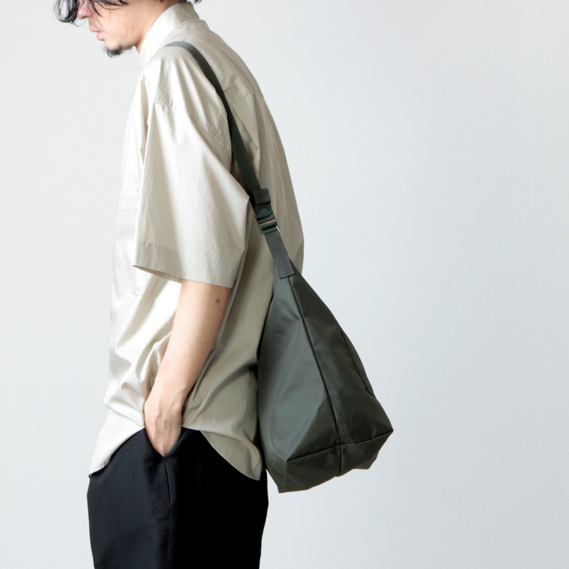 値下げ。Vainl Archive  CHEST BAG