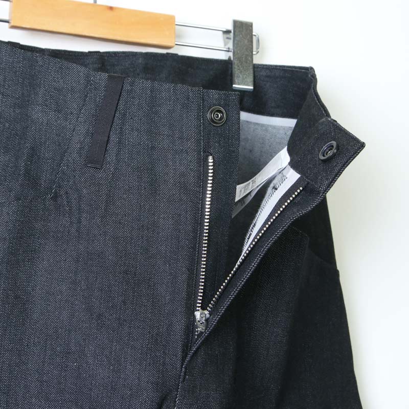 前出品者様は2回程度Arcteryx veilance デニム　31サイズ　Cambre pant