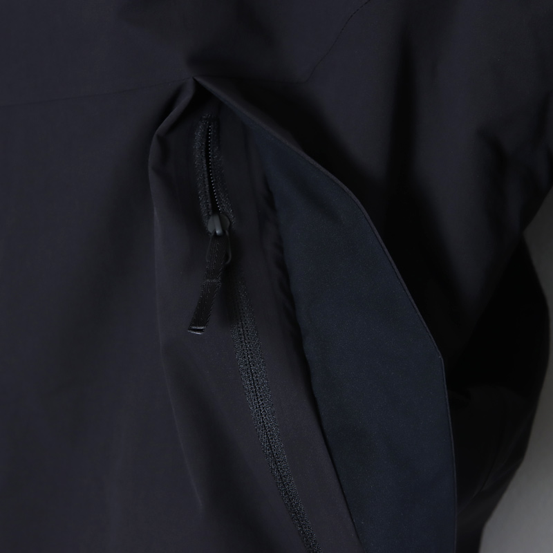 ARC'TERYX VEILANCE(ƥꥯ ) Diode Insulated Bomber M