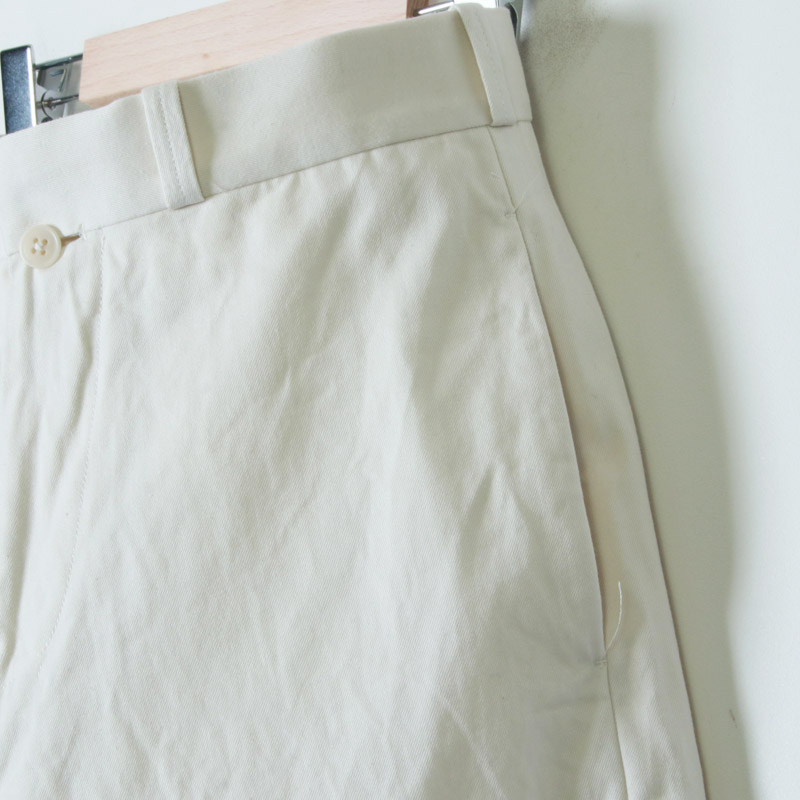 YAECA (ヤエカ) CHINO CLOTH PANTS WIDE TAPERED / チノクロスパンツ