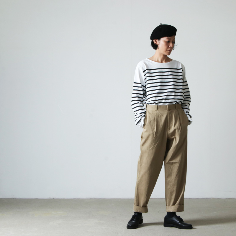 美品 yaeca チノパン tuck tapered-chino khaki - チノパン