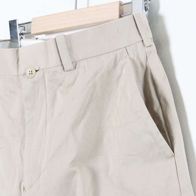 YAECA(䥨) CHINO CLOTH PANTS CREASED