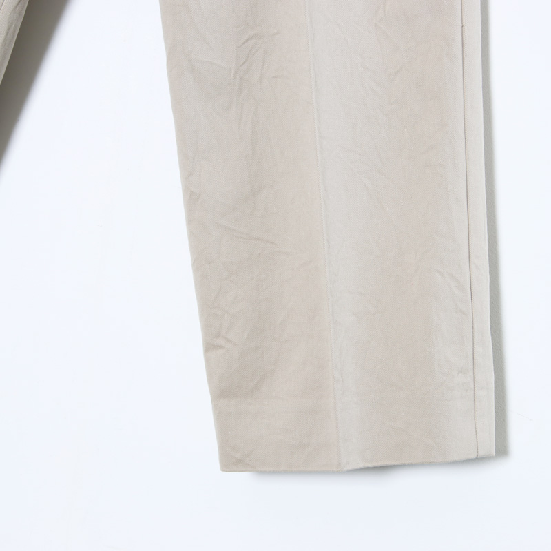 YAECA(䥨) CHINO CLOTH PANTS CREASED