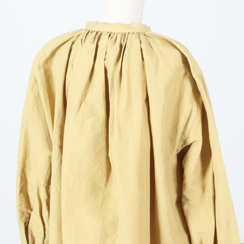 YAECA(�䥨��) Gathered Smock