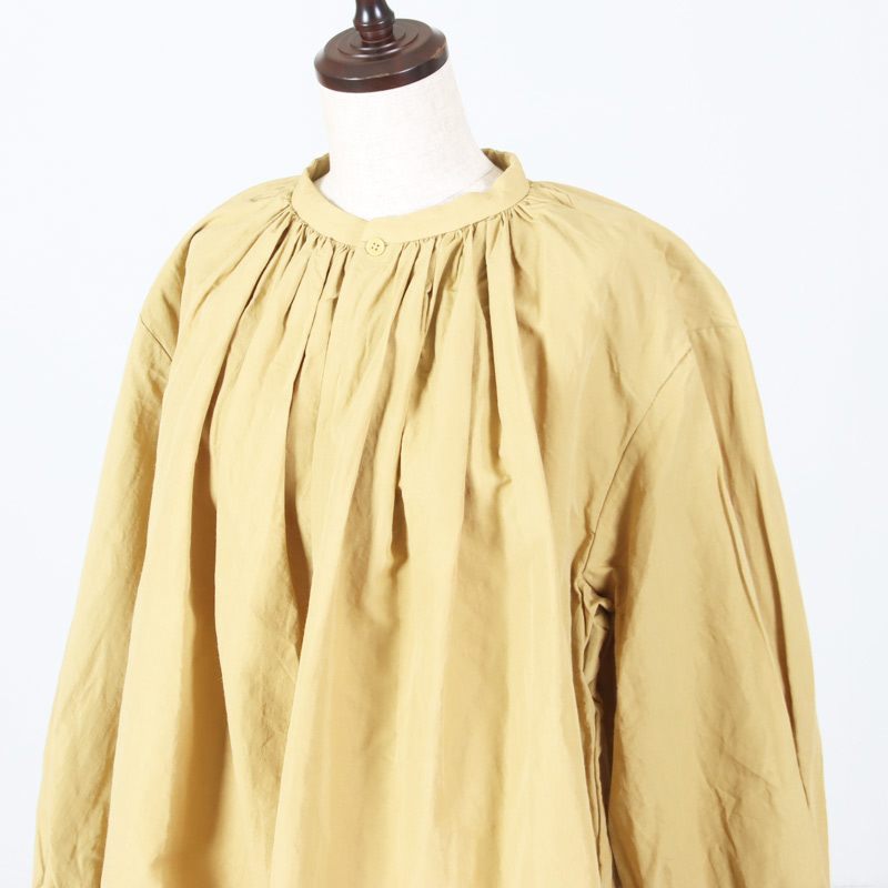 YAECA(�䥨��) Gathered Smock