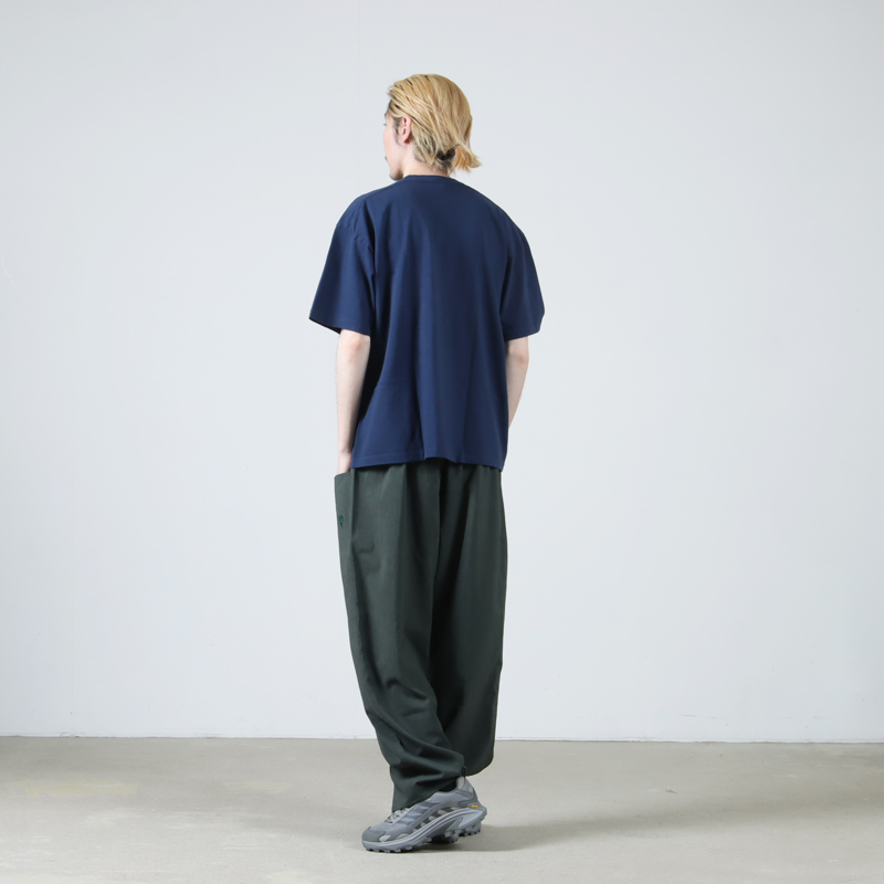 YAECA(䥨) CREWNECK POCKET T S/S