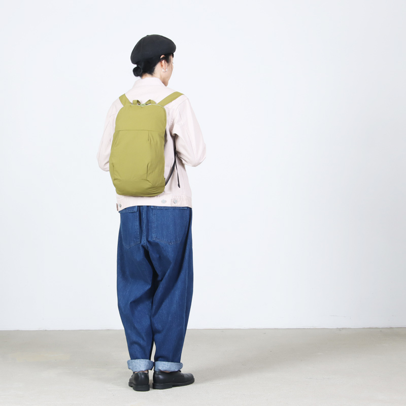 YAECA(�䥨��) Scarab Bag