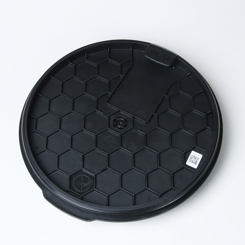 YETI(ƥ) LOADOUT BUCKET SWIVEL SEAT
