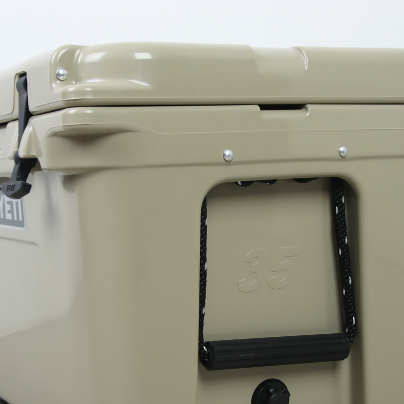 YETI(�����ƥ�) TUNDRA 35